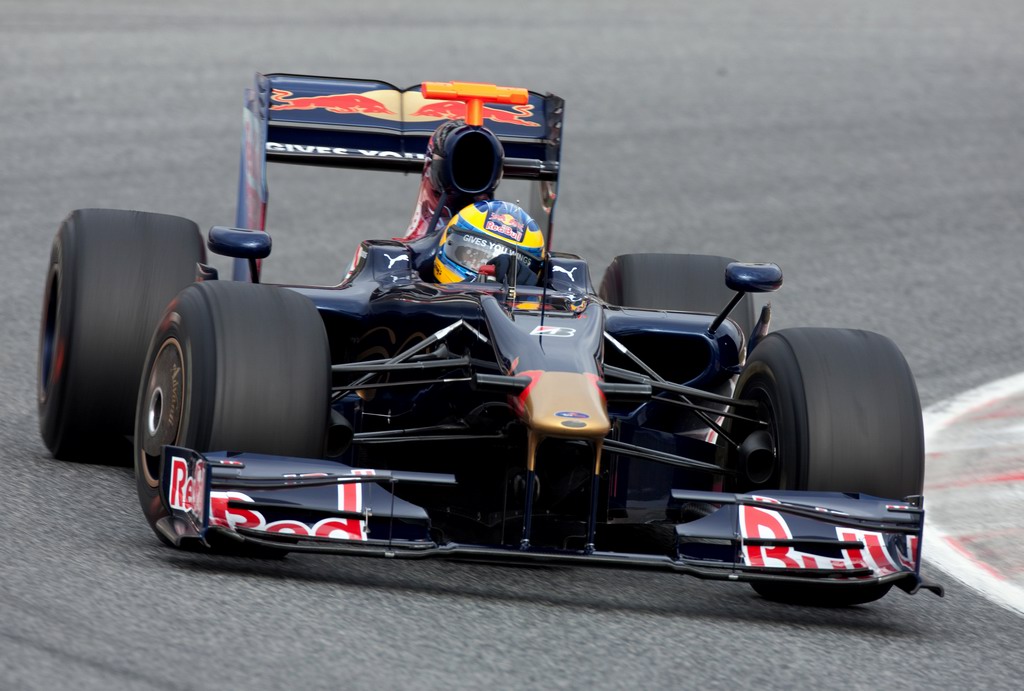 TORO ROSSO STR4